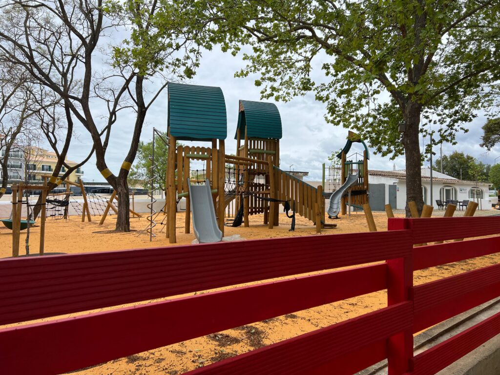 Parque Infantil P. Municipal (14)