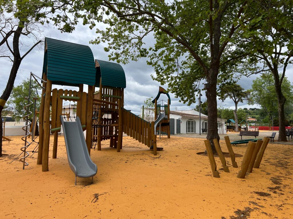 Parque Infantil P. Municipal (21)